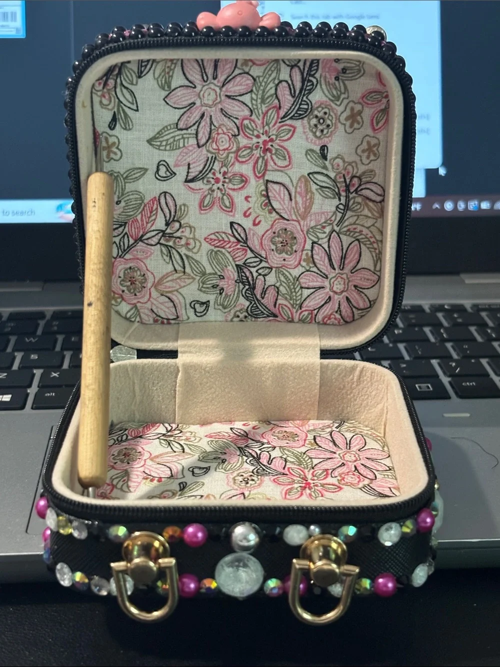 Girls Blinged Doggie Jeweled Crossbody Bag